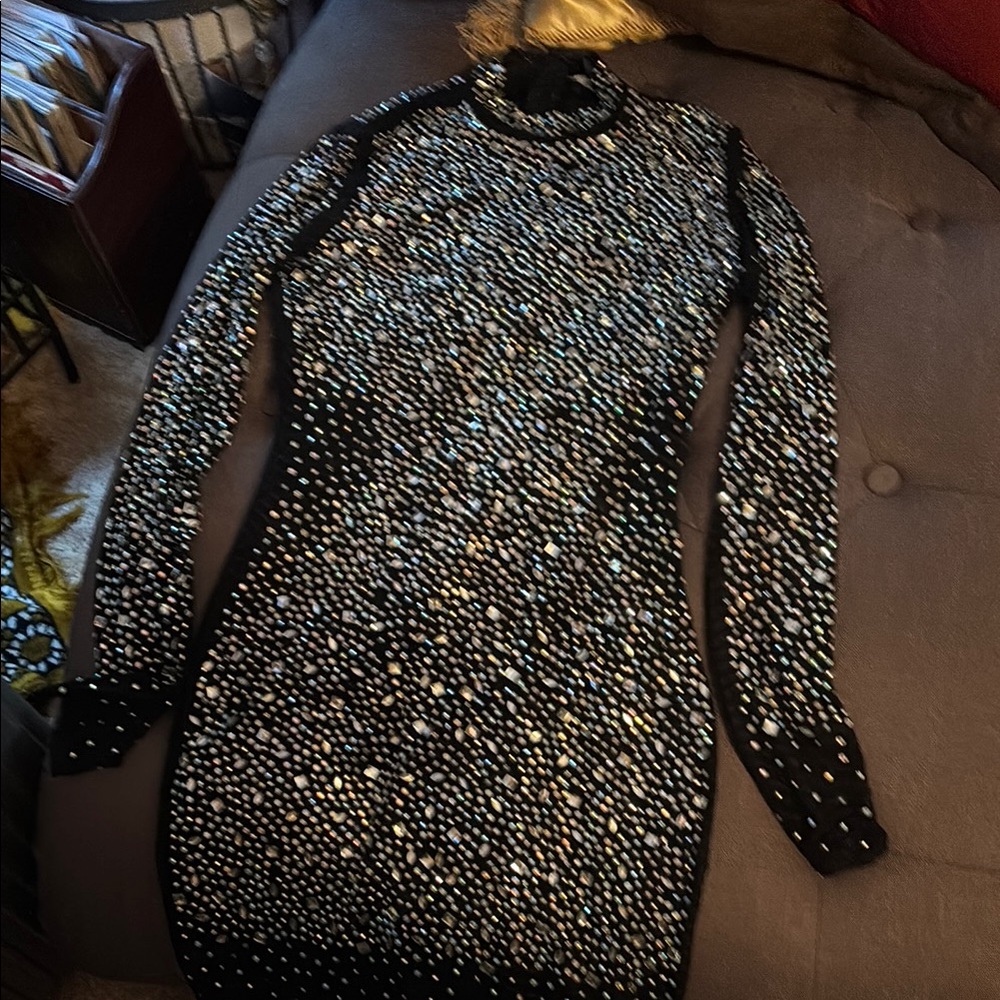 Fashion Nova Silver Sequin Long Sleeve Bodycon Dress